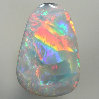 SOLID SEMI BLACK OPAL Rolling flashes of bright clean colour